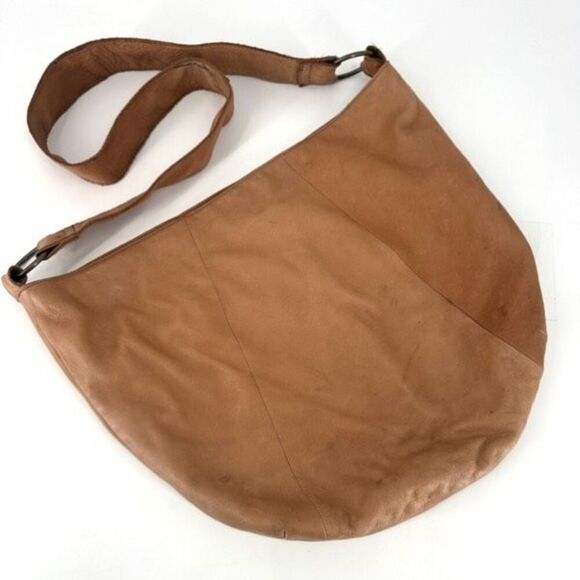 Vintage Y2K Old Navy Leather Large Tan Satchel hobo Bag Purse Single Strap Boho - Picture 1 of 13